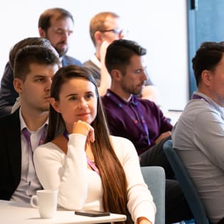 Expert roundtable: Cloud deployment opportunities - card
